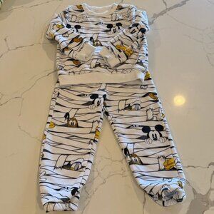 Disney Mickey and Friends Mummy Set - White and Black